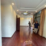 Cho thuê lô góc sàn văn phòng 60m2 tầng 2 thông sàn cực đẹp giá chỉ 14 triệu/tháng tại mỹ đình