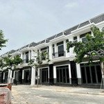 Chốt ngay nhà phố tuyệt đẹp tại rich land - residence_bình dương, chiết khấu 15% hỗ trợ 70% ls 0,4%