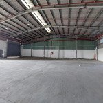 Cho thuê kho xưởng 600m2 kcn bình chánh, tp hồ chí minh.