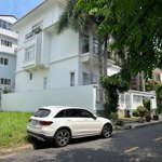 Bán đất khu villa 2 mặt tiền khu compound phường thảo điền, quận 2. lh 0911383889