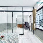 Cho thuê studio rộng hơn 35m2 có vách ngăn bếp - nội thất như ảnh - thang máy