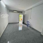 Cho thuê phòng trọ 40m2 phú nhuận