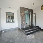 Cho thuê nhà 1 trệt 1 lầu 3 phòng ngủ 2 tolet gần chợ phước kiển