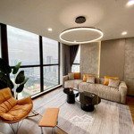 Cho thuê gấp căn hộ cao cấp sky city towers - 88 láng hạ, đống đa, 139m2, 3 pn, full đồ, 22 triệu