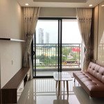 Cho thuê căn 2 phòng ngủở q7 riverside 70m2 giá 2. 8 tầngview sông siu mát