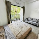 Cho thuê căn hộ có bancol view cực chill _ full nội thất mới 100% đang trống sẵn