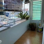 Chính chủ bán chung cư nguyên căn rộng 50m2 đầy đủ các phòng chung cư lý thái tổ, phường 1, quận 3