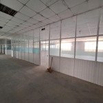 Cho thuê kho xưởng tdt: 7.000m2, x: 6.000m2, vp: 500m2, pccc tự động, đức hòa, long an