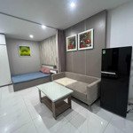 Chính chủ cho thuê căn hộ phố nguyễn sơn 45m2 full đồ dạng studio giá 6.5 triệu. lh: 0829911592