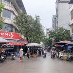 Bán nhà 50m2, 5t,mặt tiền4m mặt chợ la khê hà đông ,kinh doanh ngày đêm , oto tránh siêu hiếm.