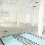 Cho thuê kho xưởng q10 500m2, 1000m2, 2000m2, 6000m2 ngay công viên lê thị riêng, cont 40 vào kho