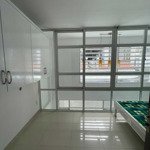 Cho thuê phòng trọ diện tích 20m2 ở trung tâm quận 1