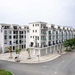 Bán shophouse góc 210m2 the manor central park. hoàn thiện full nội thất. vị trí đắc địa. giá rẻ