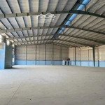 Kho xưởng đẹp 1.200m2 đường hòa bình