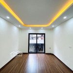 Cần bán gấp nhà riêng xây mới 4.5 tầng tại la phù sau geleximco. giá bán 3.2 tỷ. liên hệ: 0988.380.668