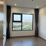 Bán 2 phòng ngủhướng đông nam view sông mát mẻ giá bán 2 tỷ 230 triệu bao hết