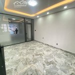 Cho thuê nhà nguyên căn mặt tiền nguyễn văn lượng (3 lầu 1 trệt) 100m2