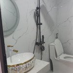 Bán nhà 5.5 tầng chợ văn điển - thanh trì - giá : 7.5 tỷ - đt : 0978733569