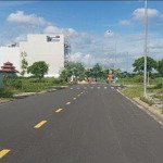 Chủ ngộp bán lô đất đ. n1, lai uyên, bàu bàng, bd. gần chợ bàu bàng 300m2 (10x30 full thổ), shr