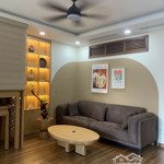 Golden park - phạm văn bạch 96m2 3pn full nội thất đẹp giá 16,5tr/th