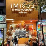 Mặt tiền sư vạn hạnh quận 10 - đối diện vạn hạnh mall - nhà 4 tầng