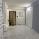 Bán căn hộ nam long 1 giá rẻ, 38m2, sổ hồng, tầng 4, có thang máy, 820 triệu