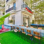 Villa hồ bơi biển an bàng -hội an-doanh thu 90 triệu/tháng- giá bán 10.5 tỷ