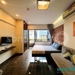 Studio ban công 40m2, có dịch vụ dọn phòng, 5 phút quận 1, hầm thủ thiêm , cầu ông lãnh