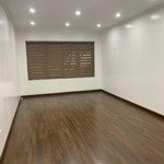 Cho thuê nhà nguyễn cơ thạch 60m2 x 5t full cửa kính điều hoà ô tô đỗ cửa nhà đẹp