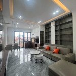 Nhà thang máy, lô góc, khu lạc trung, hai bà trưng, 40 m2, nhỉnh 7,5 tỷ