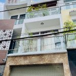 Cho thuê nhà 2/8a cao thắng, quận 3. dtsd 200m2, 3 lầu, giá bán 19 triệu/tháng