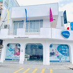 Góc 2 mặt tiền khu văn phòng - quận 1 mở showroom