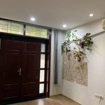 14 tỷ - 50m2 - nhà dân xây phạm ngọc thạch - đống đa - ô tô tránh - thoáng sáng