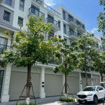 Chính chủ cần cho thuê gấp căn shophouse 75m2 xây 5 tầng tại dự án the manor central park