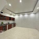 Chính chủ cần bán ngôi nhà 50m2 xây 3,5 tầng 5 tỷ