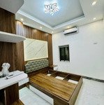 Tòa chdv gần hồ ba mẫu 90m2, 9t, mt rộng mênh mông, 29.9 tỷ.lh 0964449364