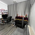 Cần bán căn hộ lầu 3, 74m2, lô b, chung cư 40 căn.