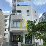 Cho thuê nhà villa mystery trung tâm quận 2 hầm 5 tầng 500m2 sàn - mới xây - 70 triệu/th