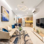 Cần bán gấp căn chung cư sông hồng park view - 165 thái hà 82m2 có 2 phòng ngủ- 2 vệ sinhgiá rẻ nhất tòa nhà.