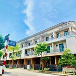 Chủ nhà cần tiền bán gấp căn liền kề centa city 75m - trục thông - giá chỉ 3ty570 bao mọi thủ tục