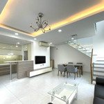 Duplex star hill, phú mỹ hưng quận 7 nhà đầy đủ nội thất, diện tích 156m2, 3 phòng ngủ giá chỉ 24,5 triệu.