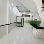 Bán nhà di trạch, ô tô đỗ cửa, 40m2, nhà mới nguyên, nội thất cao cấp, giá hơn 4 tỷ, 0977126295