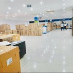 Cho thuê nhà 4 tầng mặt tiền nguyễn hữu thọ, dtsd 1200m2, thang máy, ngang 15m, gọi văn phú