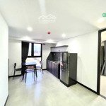 Chuyển nhượng 1 phòng ngủ full nội thất december apartment phòng 202 (tầng 2)