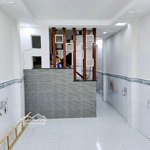 Tôi bán nhà 60 m2, sổ hồng riêng, 2 pn, 2 wc. tuyệt đẹp. quận 7.giá : 3,3 tỷ