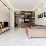 Bán rẻ nhà 3 tầng mới đẹp 121m2 (5x24) mt đường 15m hồ nghinh - cách biển mỹ khê 400m