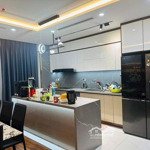 Chính chủ bán căn 3 phòng ngủ 90m2 tại chung cư 335 cầu giấy full nội thất, sẵn sổ, giá bán 5 tỷ