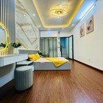 Bán nhà riêng 40m2 tại phố hạ đình, quận thanh xuân, cách ô tô tránh 40m, giá bán 6 tỷ hơn