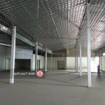 Cần cho thuê kho 1000m2 đường phạm hùng , bình hưng , bình chánh .