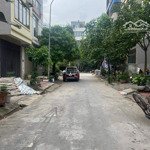 Nhà em cho thuê kho xưởng đấu giá tứ hiệp, 150m, lô góc, giá 20tr/tháng.